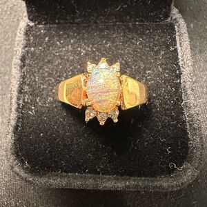 Gold Opal Sunburst Ring – Iridescent Opal Accent